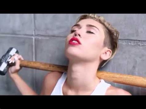 miley cyrus uncensored|Miley Cyrus Wrecking Ball directors cut has even more nudity:。